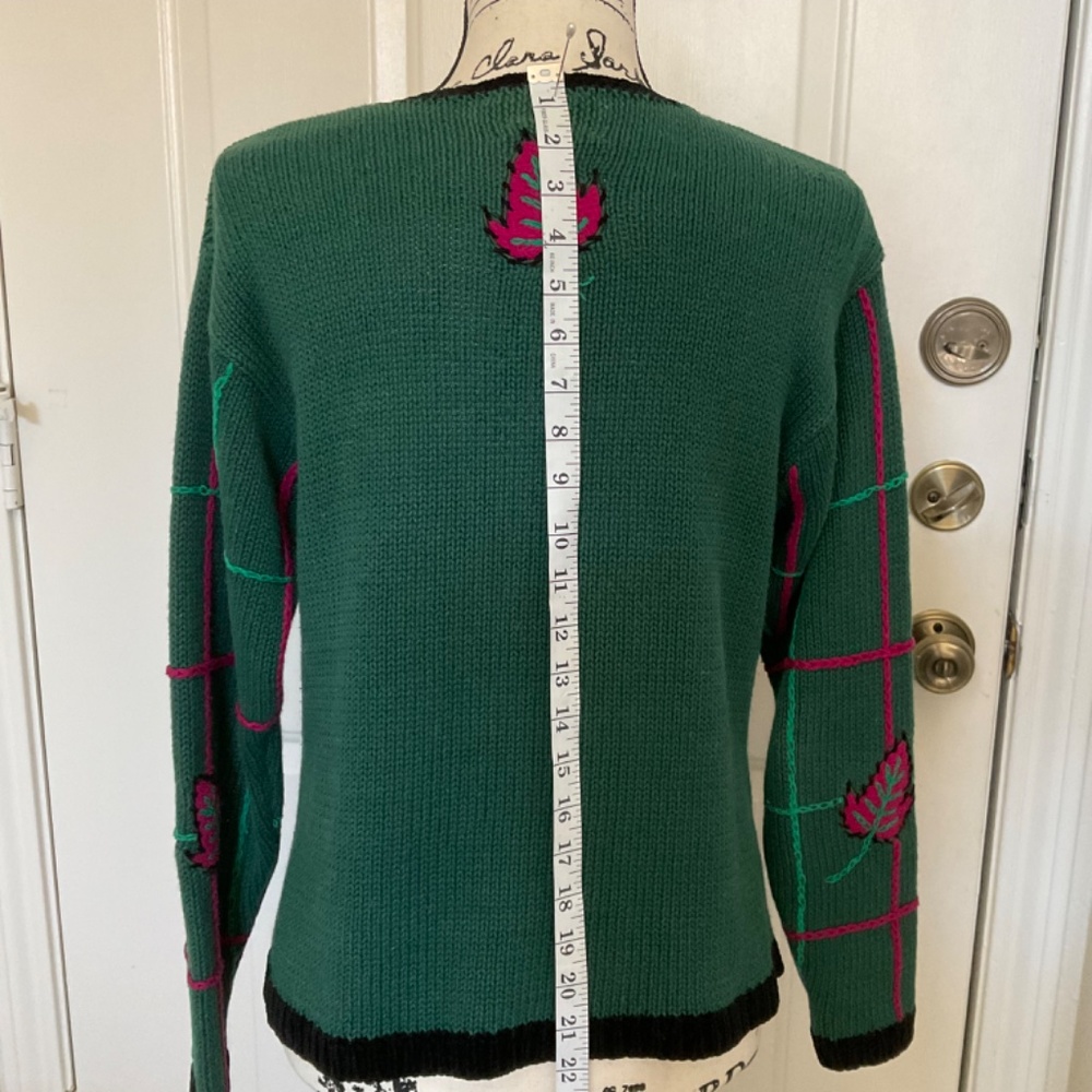 Sweater - Picture 2 of 5
